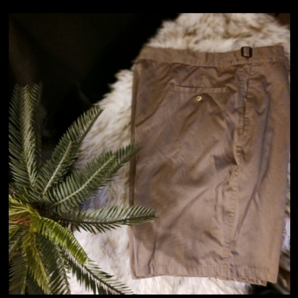 NWOT Men's Chino Shorts sz 42